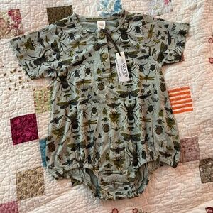 Kate Quinn Woods sage insect short sleeve onesie 2T